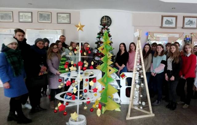 Учасники конкурсу Різдвяна ялинка 2018